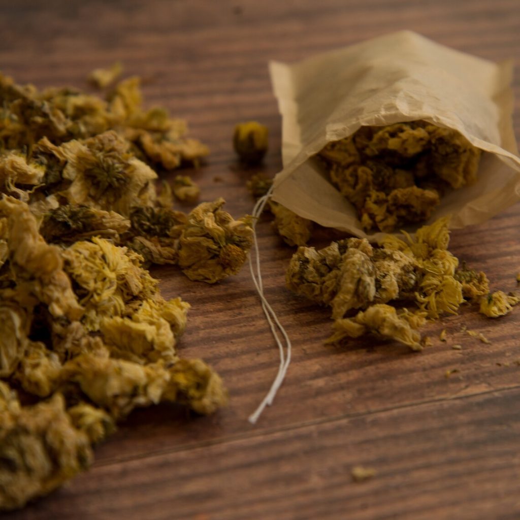 Bag of Dried Chrysanthemum Flowers - 8.5 grams