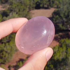 Rose Quartz Palmstone - Madagascar - 71.9 grams
